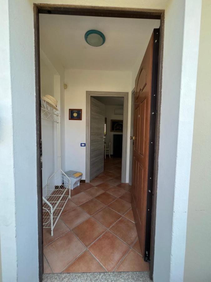 Apartamento L'Essenziale Pula Exterior foto